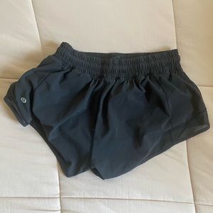 Lululemon hotty hot shorts